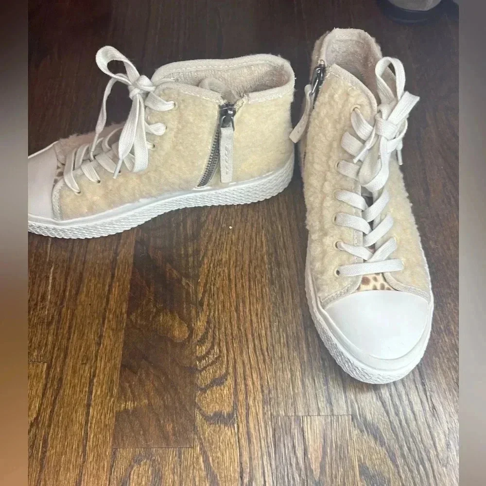Dolce Vita Veola High Top Sneakers size 6.5